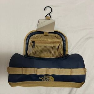 The North Face Base Camp Toiletry Bag